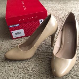 Kelly & Katie Tiana heels 6 light brown nude